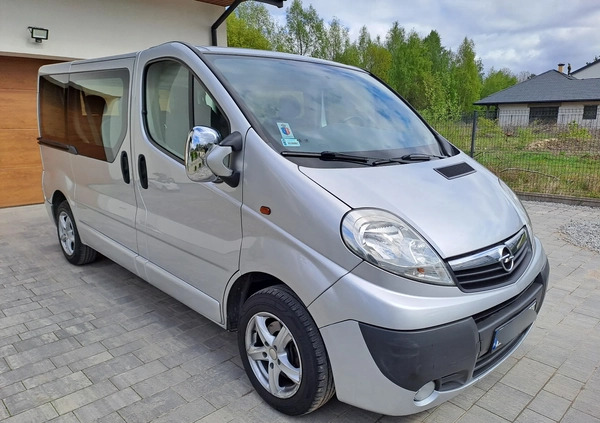 Opel Vivaro cena 39800 przebieg: 167700, rok produkcji 2010 z Wyszków małe 172